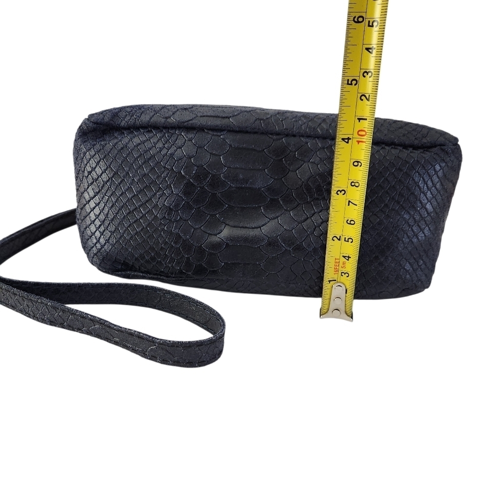 Dark Navy Genuine Leather Crossbody Bag – Python Texture Double-Zip - Picture 13 of 14